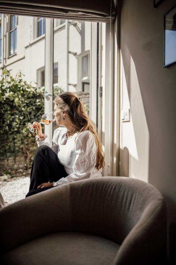 Finch Boutique Hotel, Downtown ديفينتر المظهر الخارجي الصورة