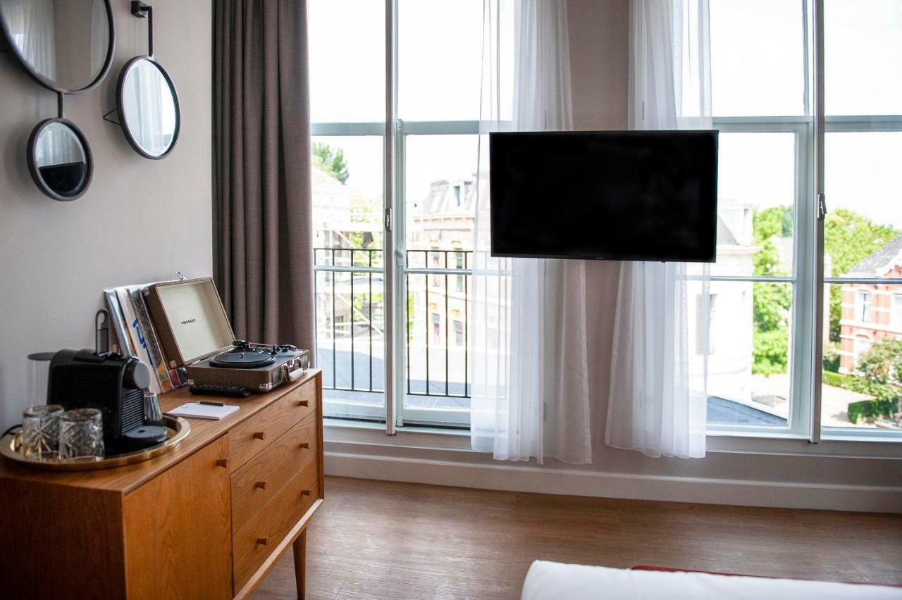 Finch Boutique Hotel, Downtown ديفينتر المظهر الخارجي الصورة