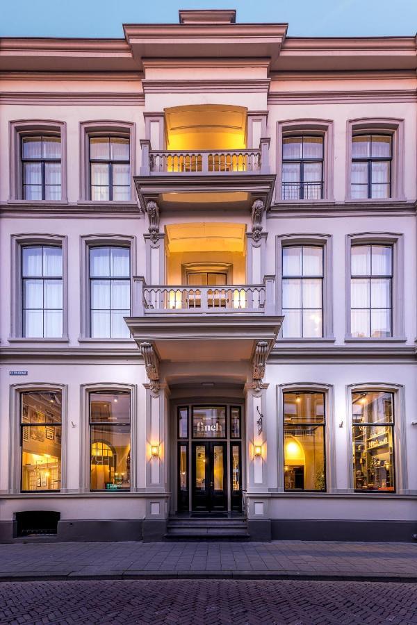 Finch Boutique Hotel, Downtown ديفينتر المظهر الخارجي الصورة